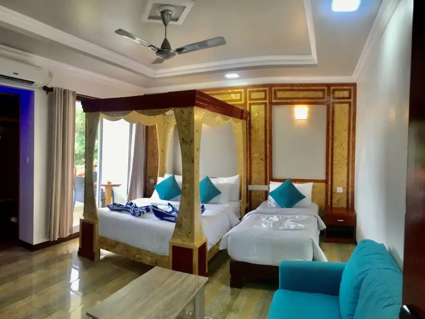 Отель Athens View Guraidhoo