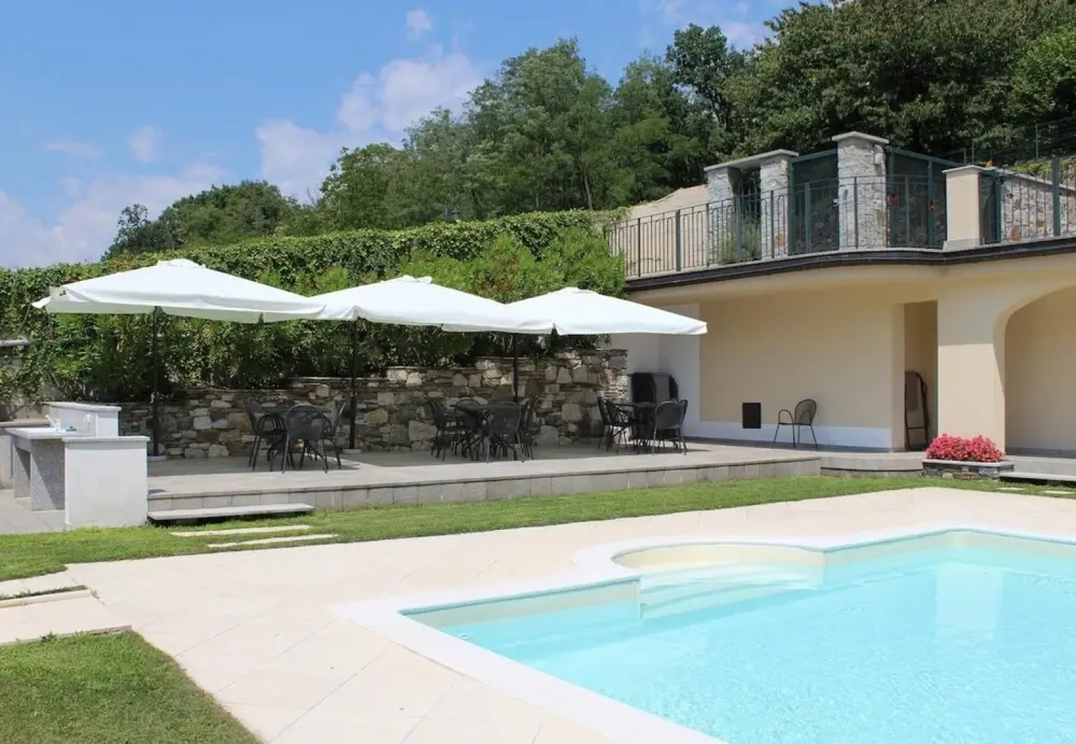 Oleandro 2 Apartment in Mergozzo With Pool