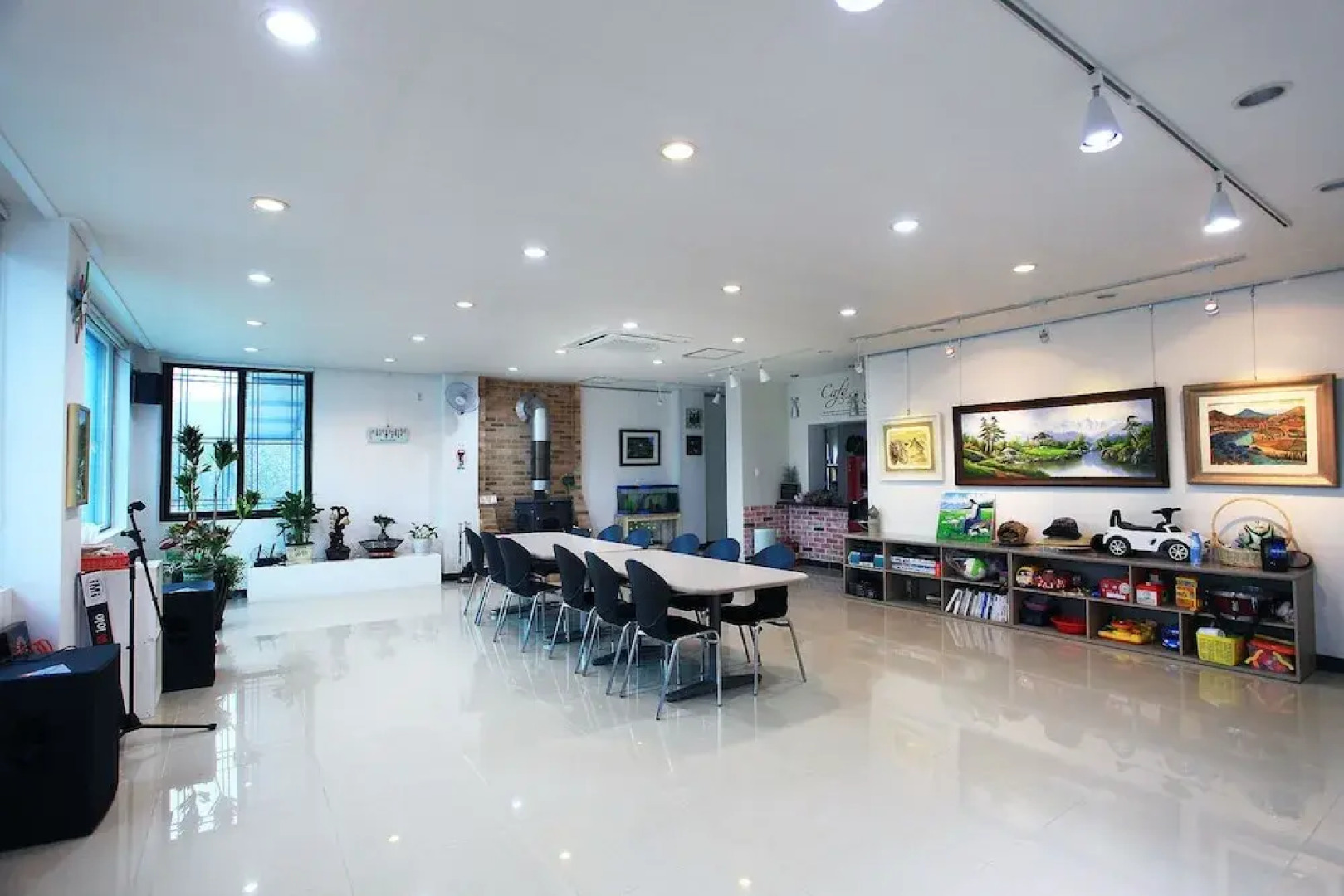 Forest of Color Pension