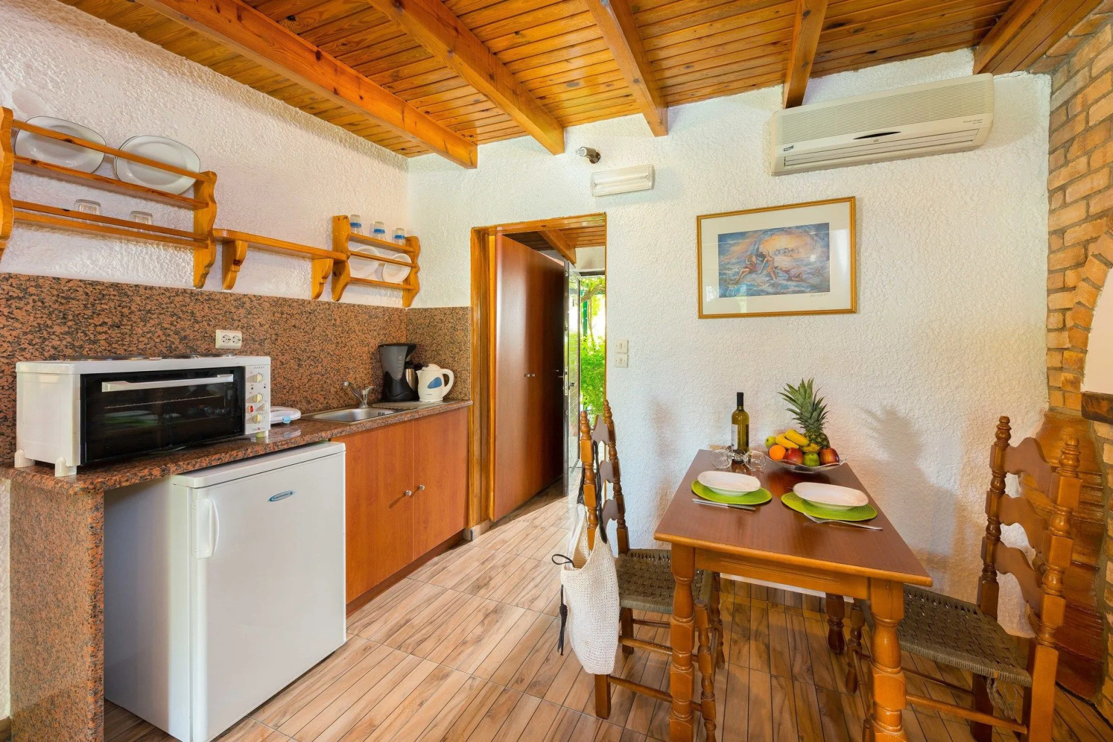 Elefteria Apartments