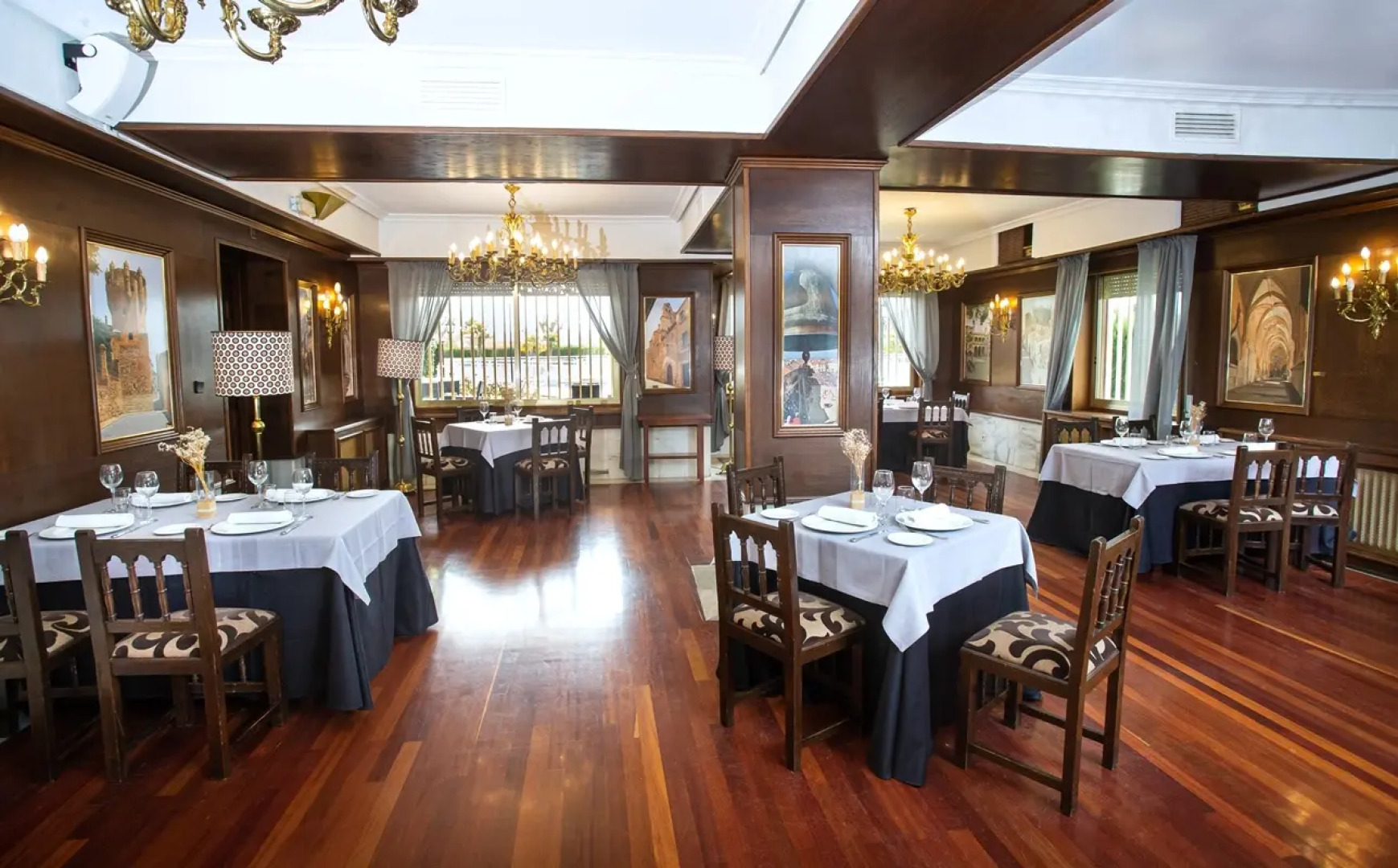 Hotel Conde Rodrigo II by eme hoteles