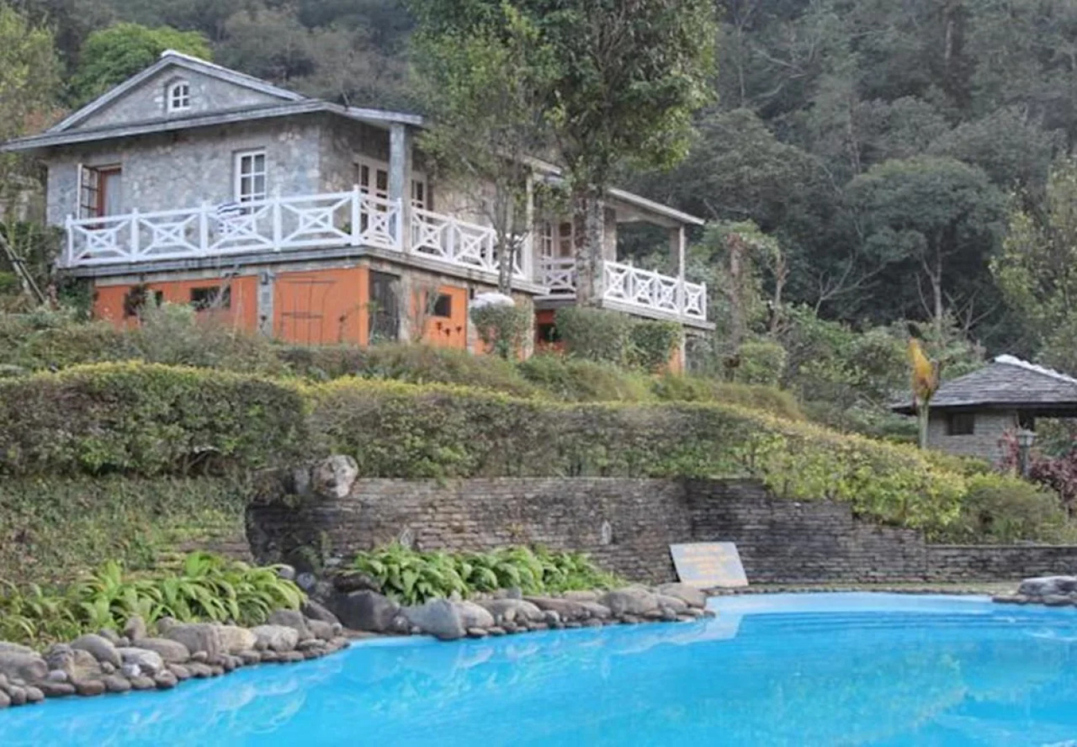 The Begnas Lake Resort & Villas