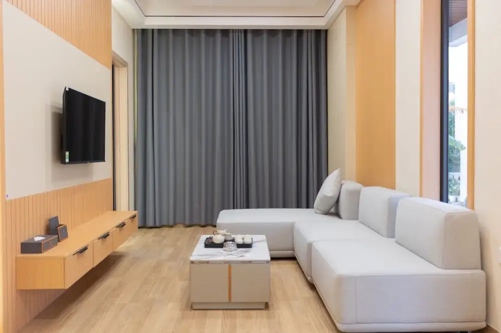 Sunshine Apartment Hotel