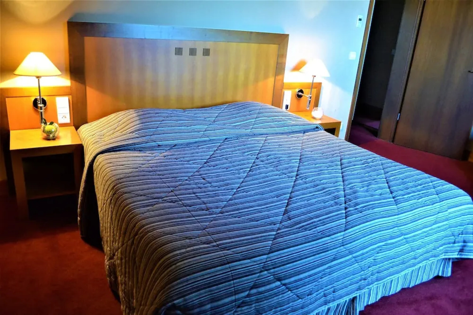 Aux Chants Des Oiseaux