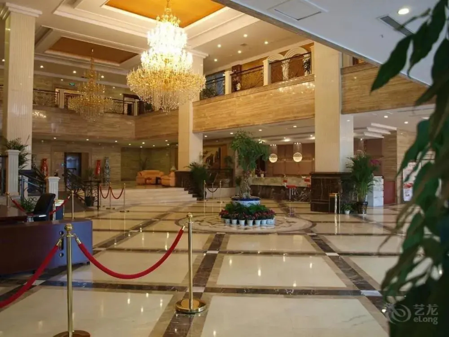 Xi Feng Hotel