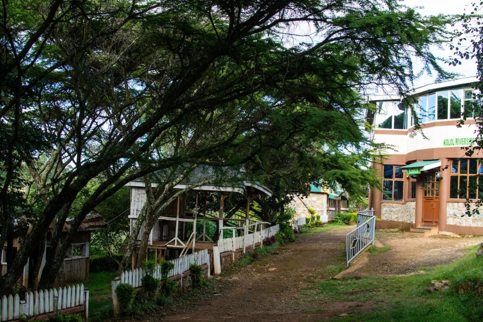 Kolol Riverside Resort