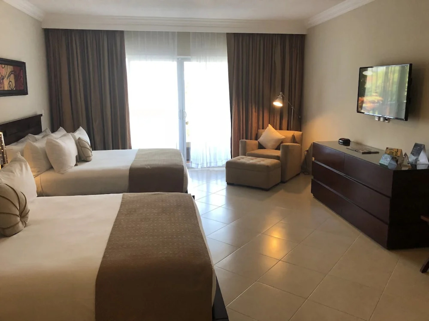 Lifestyle Kosher Presidential Suites