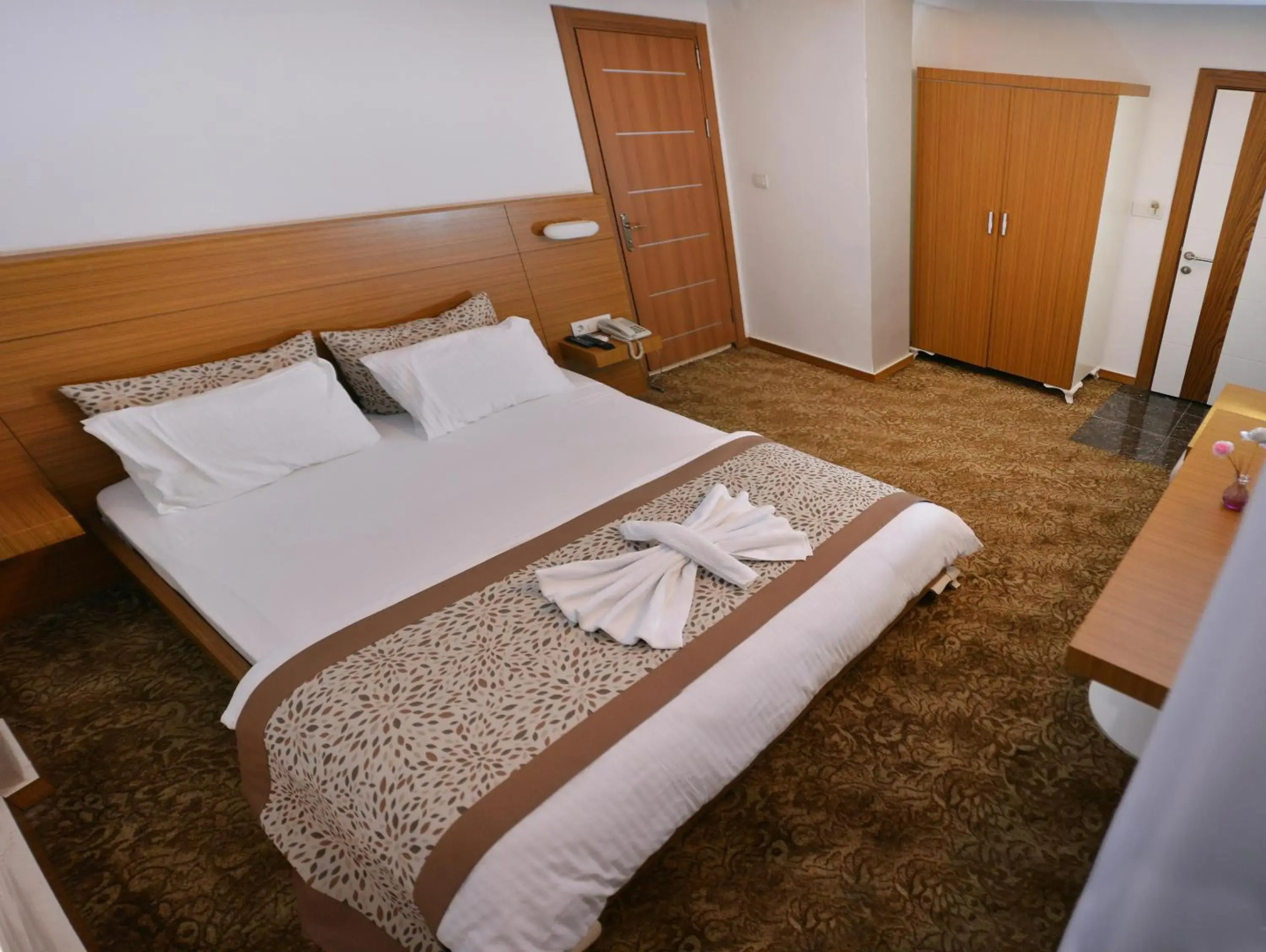 Uluhan Otel