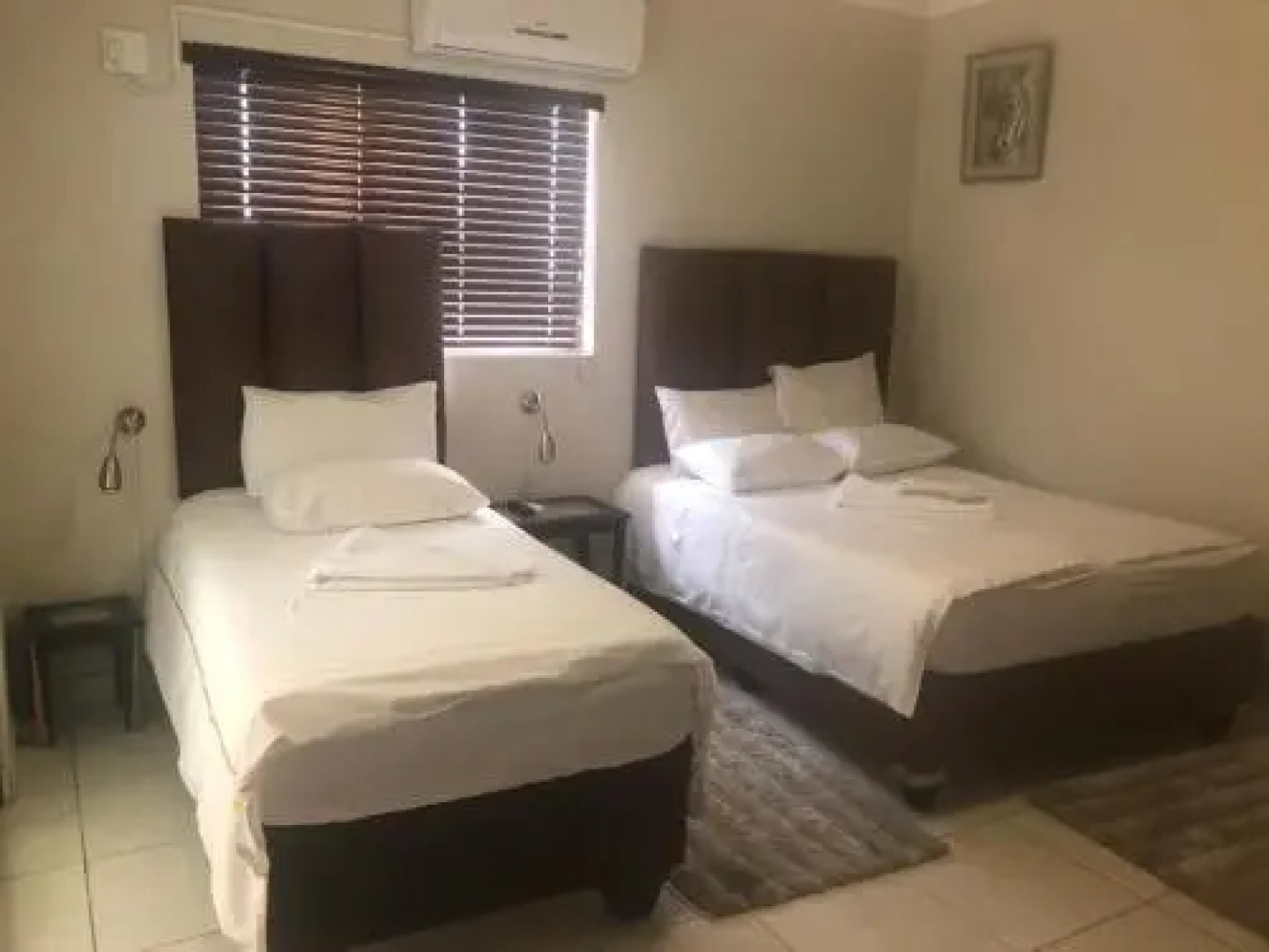 Road House Guest House