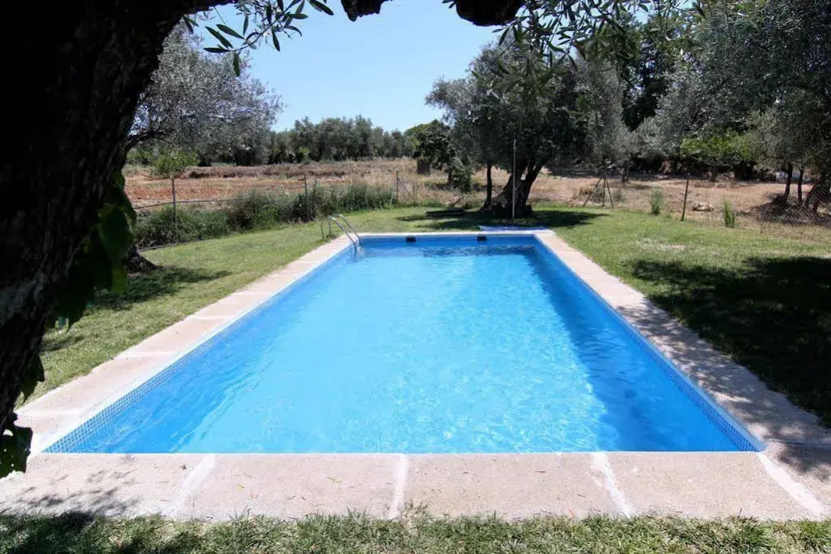 Hotel Rural Hojaranzos