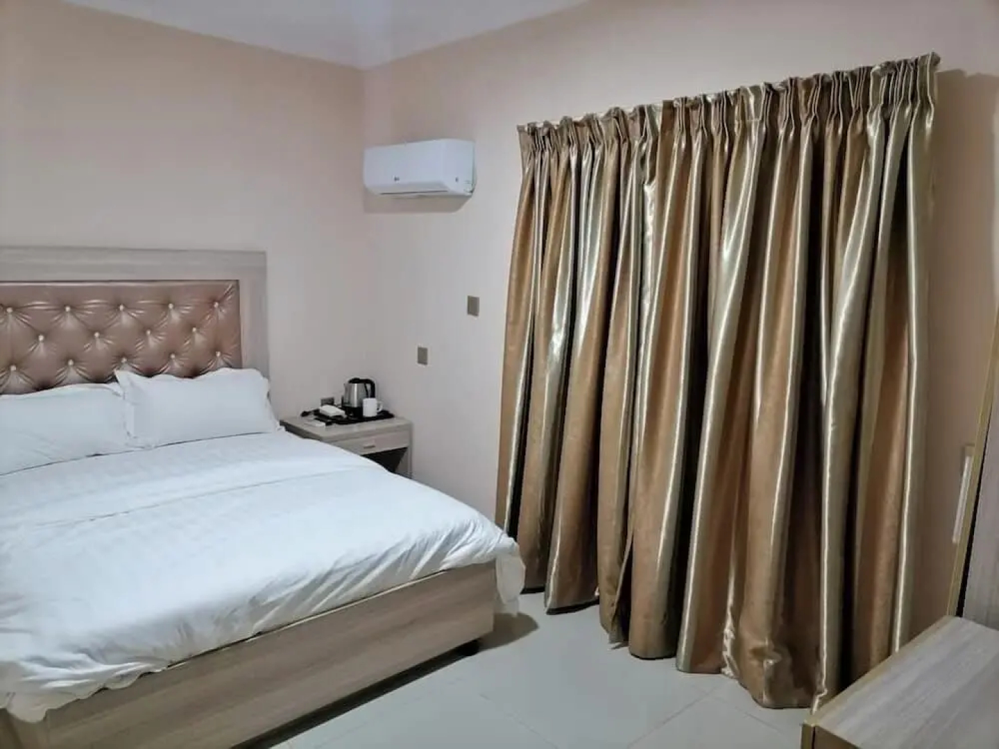 Fox Premium Hotel Jos