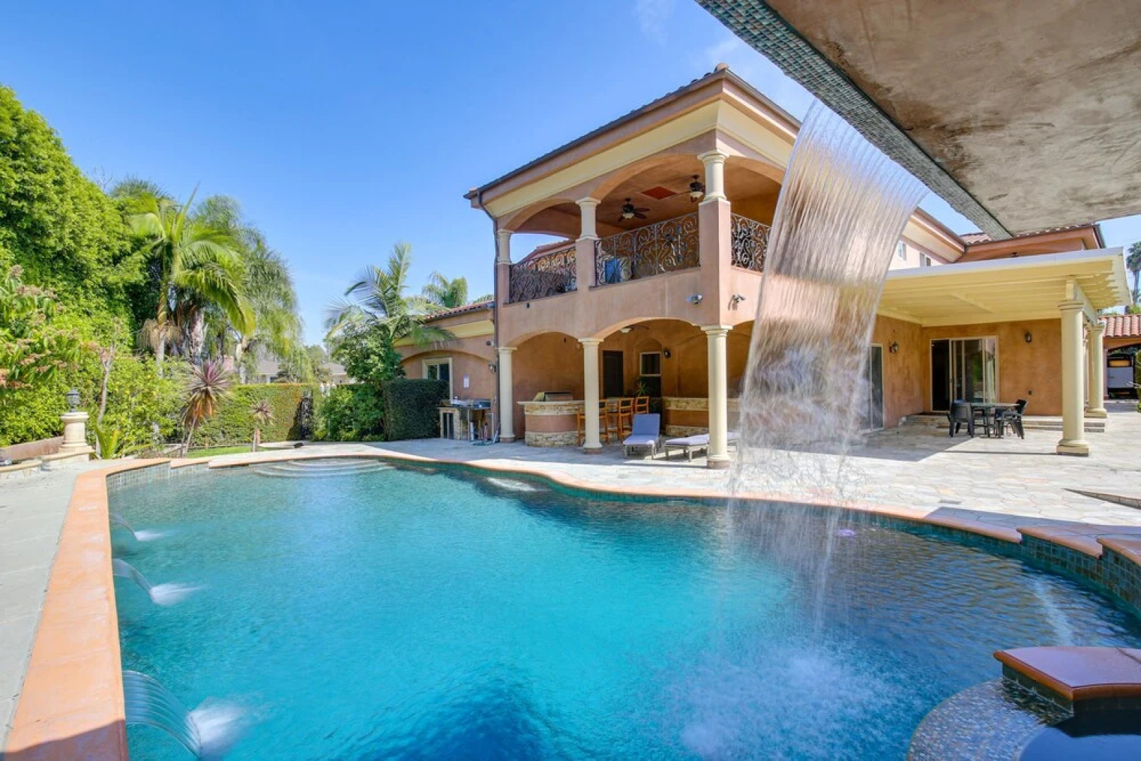 Spacious Fullerton Villa w/ Private Pool & Hot Tub
