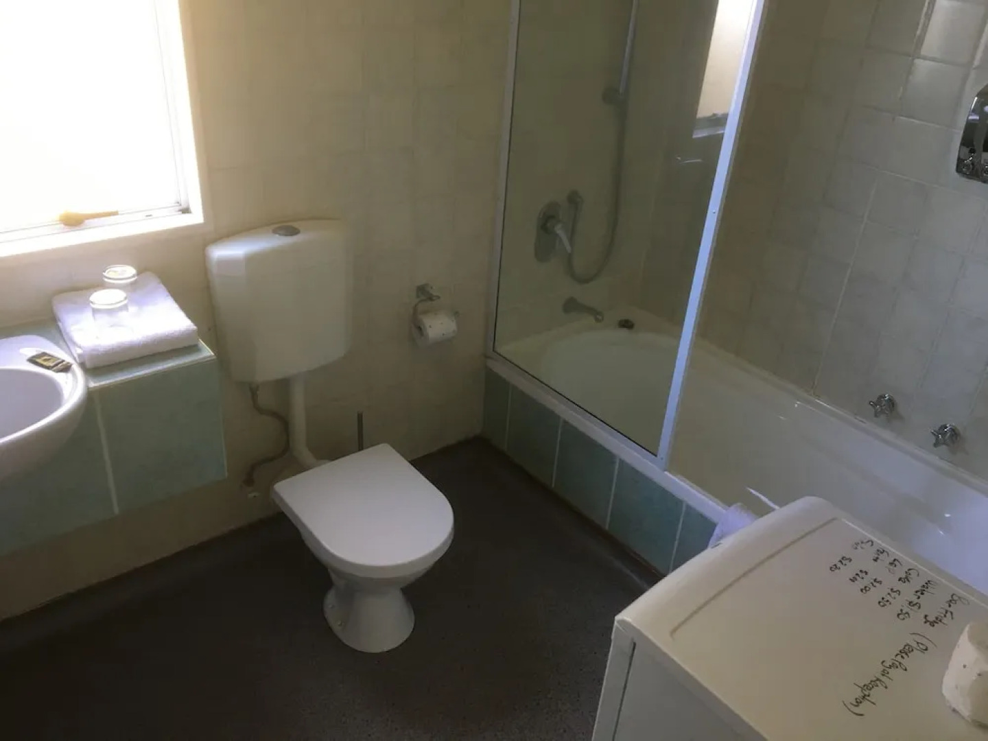 Purple-der House Accommodation