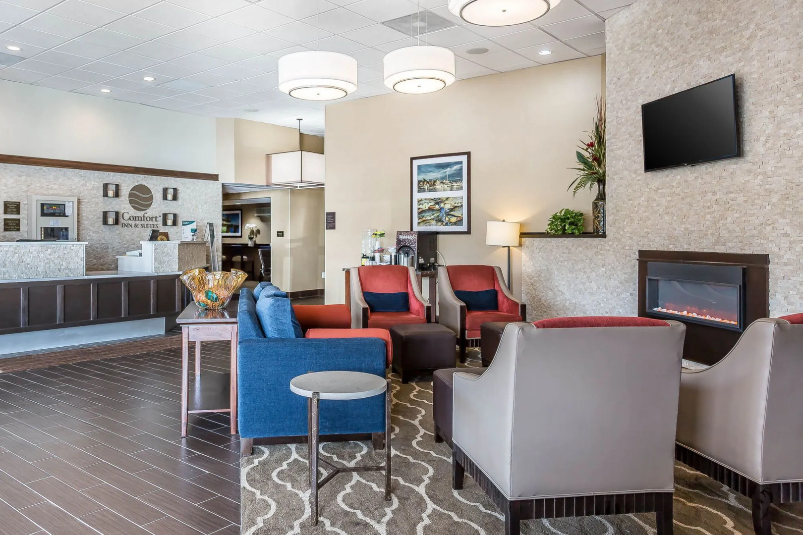 Comfort Inn & Suites Aberdeen near APG