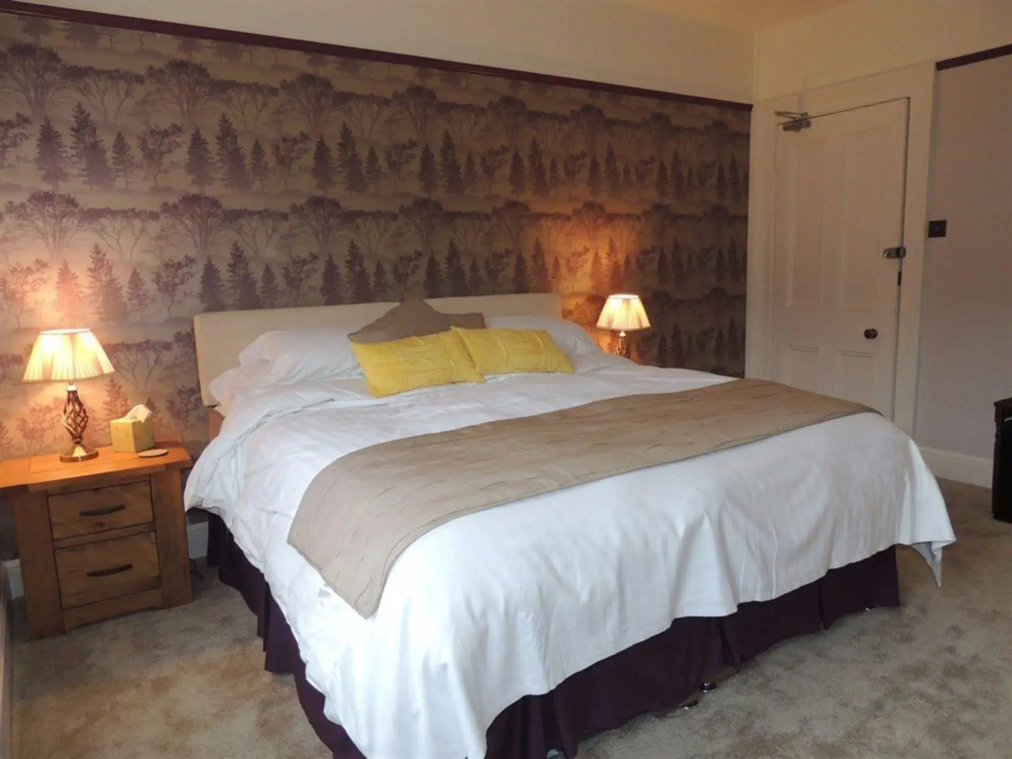 Woodlands Guest House