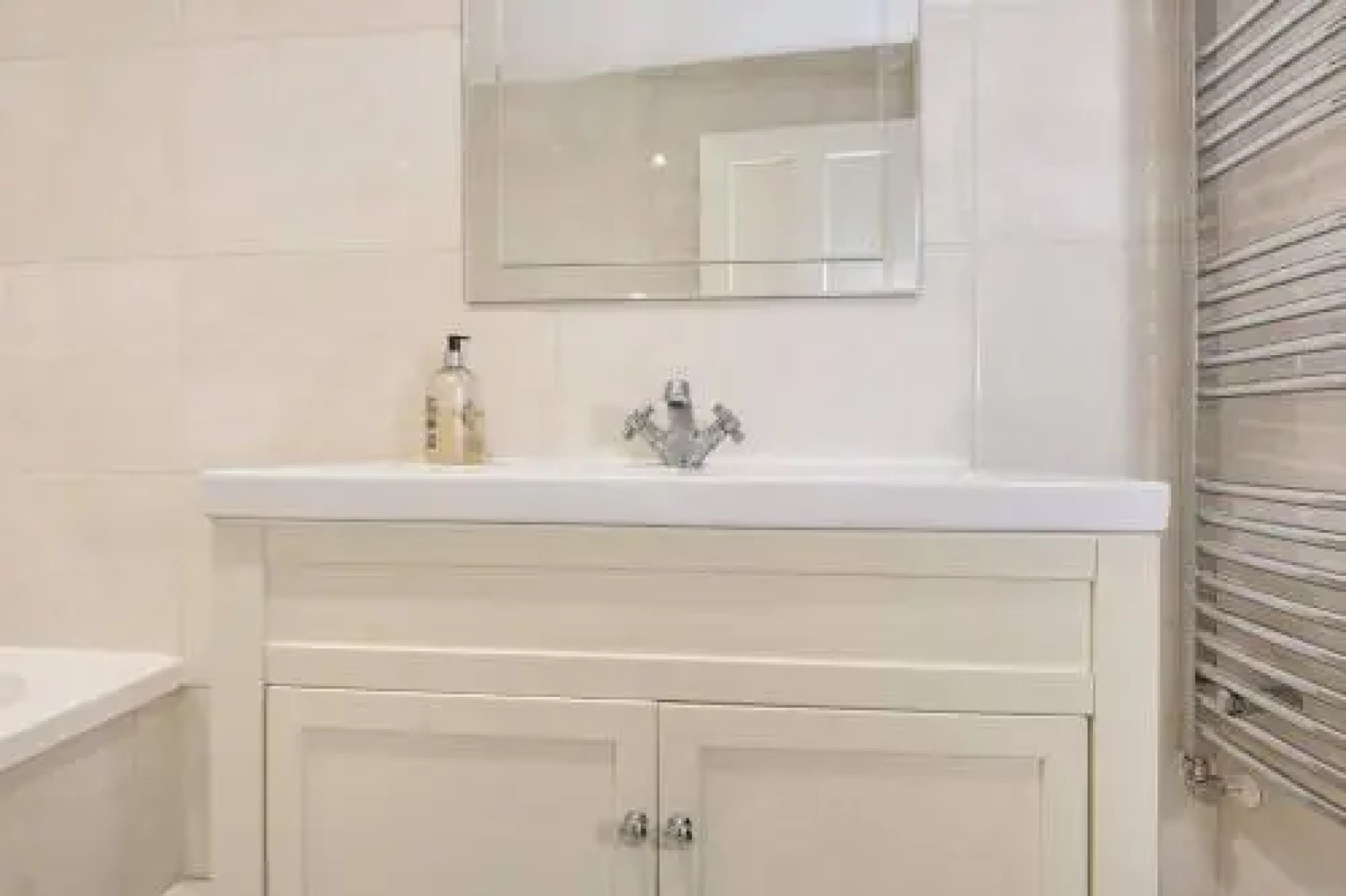 Denham Road #Dr5Bed3