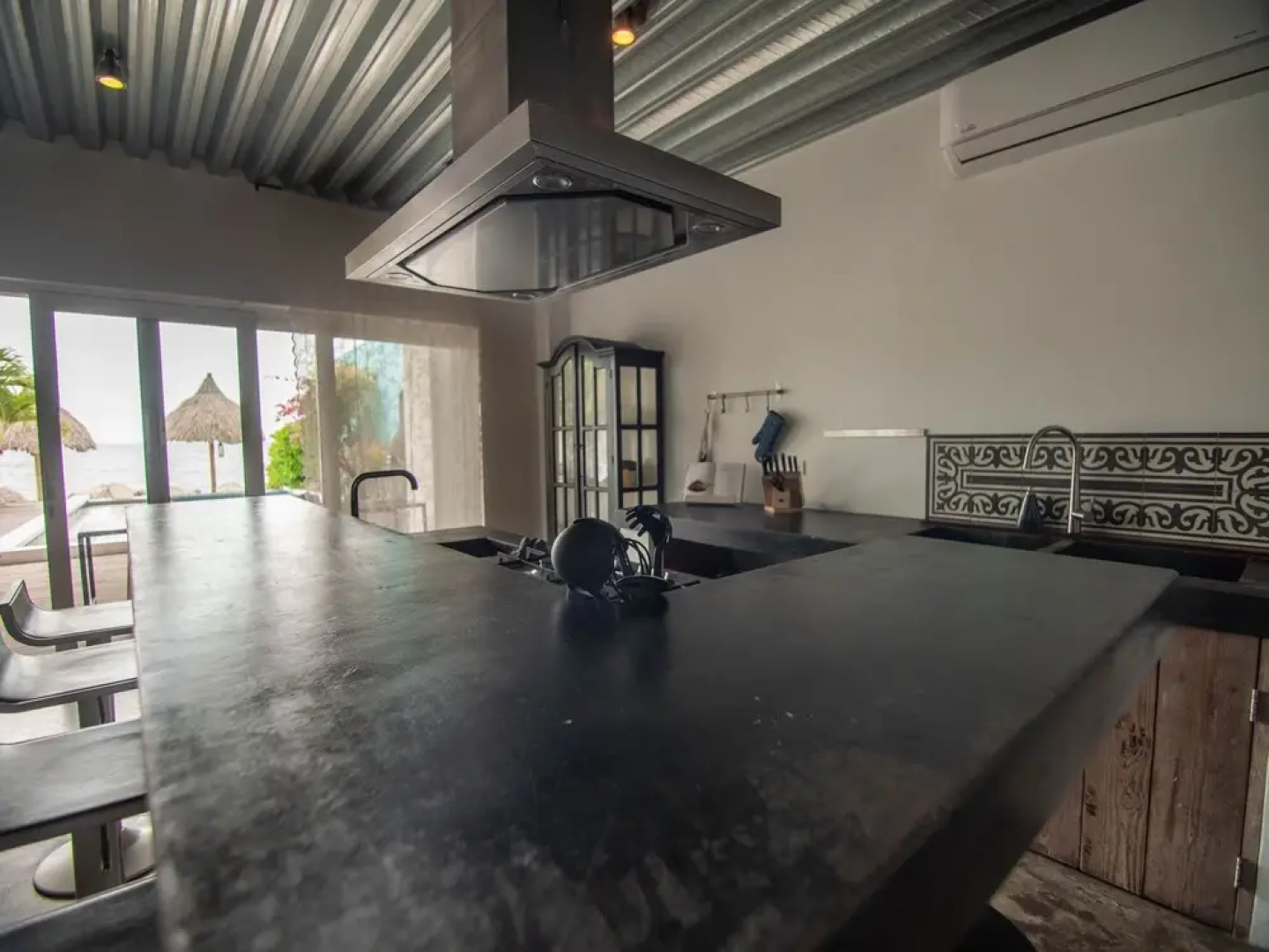 PM78 Boutique Apartments