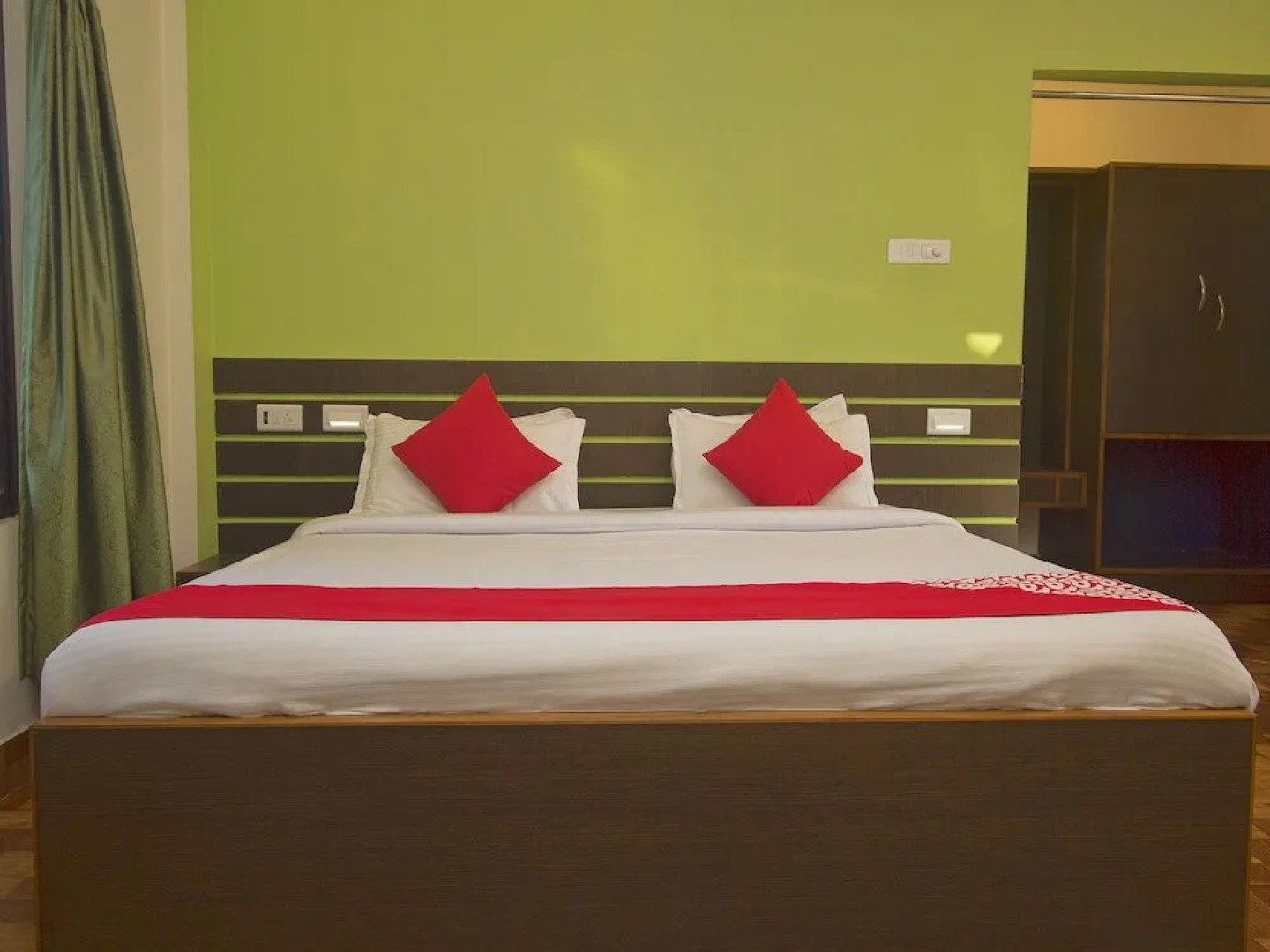 OYO 23390 Ruposhi Bangla Eco Resort