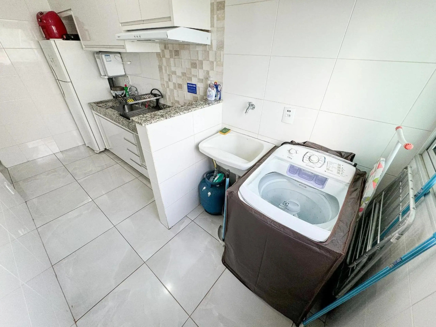 207- APARTAMENTO de 2 QUARTOS para até 5 HÓSPEDES