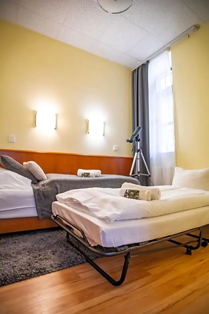 4 Évszak Hegyihotel