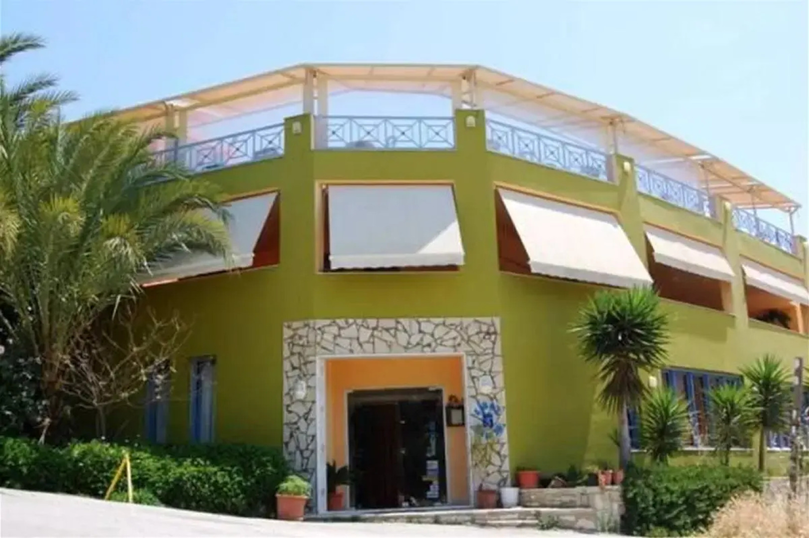 Shivas Village Hotel