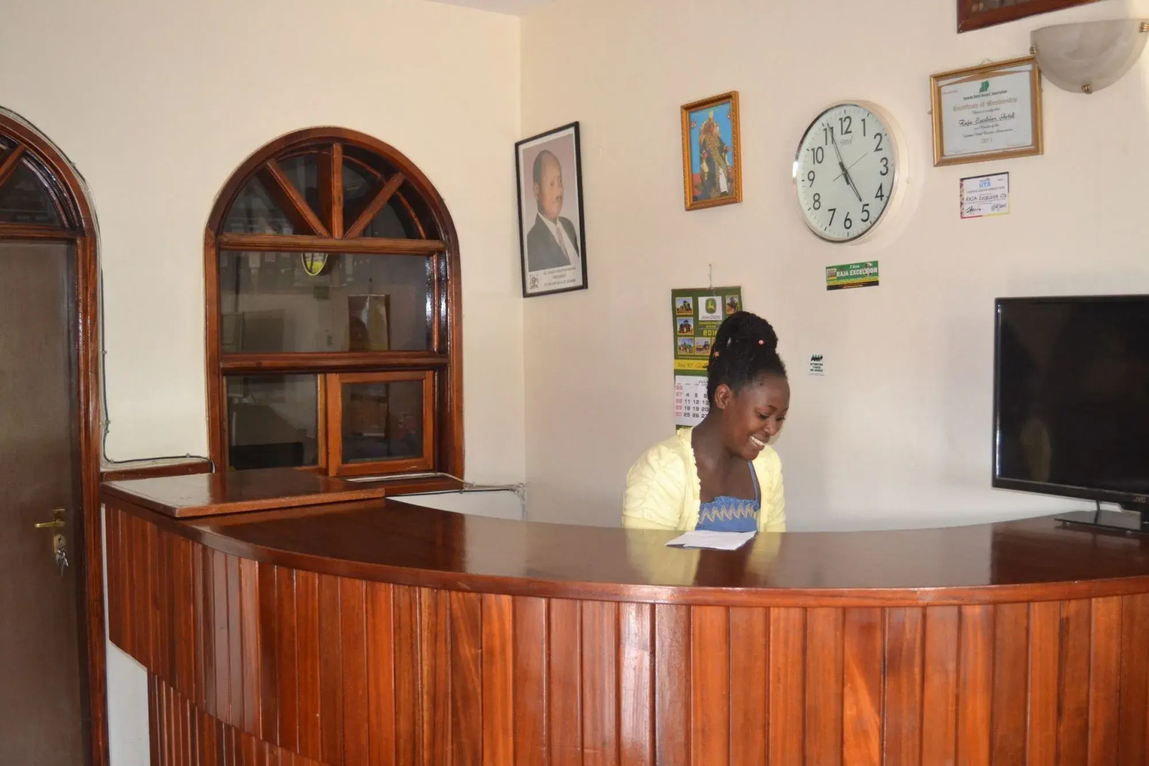 Raja Excelsior Hotel