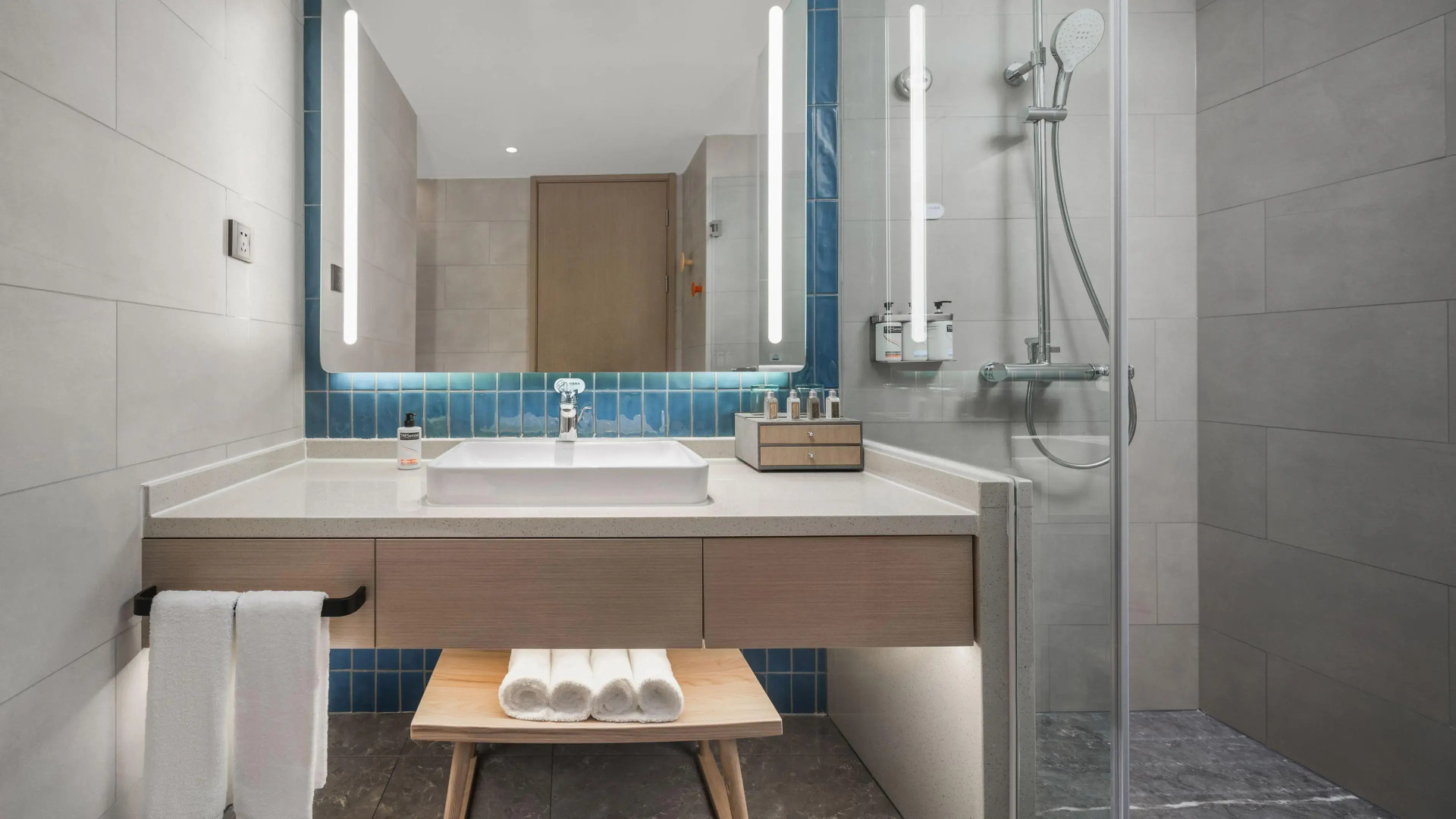 Holiday Inn Express Tengchong Hot Spring by IHG