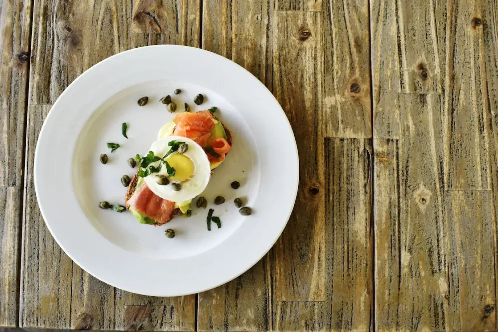 Lighthouse Guesthouse & Cafe