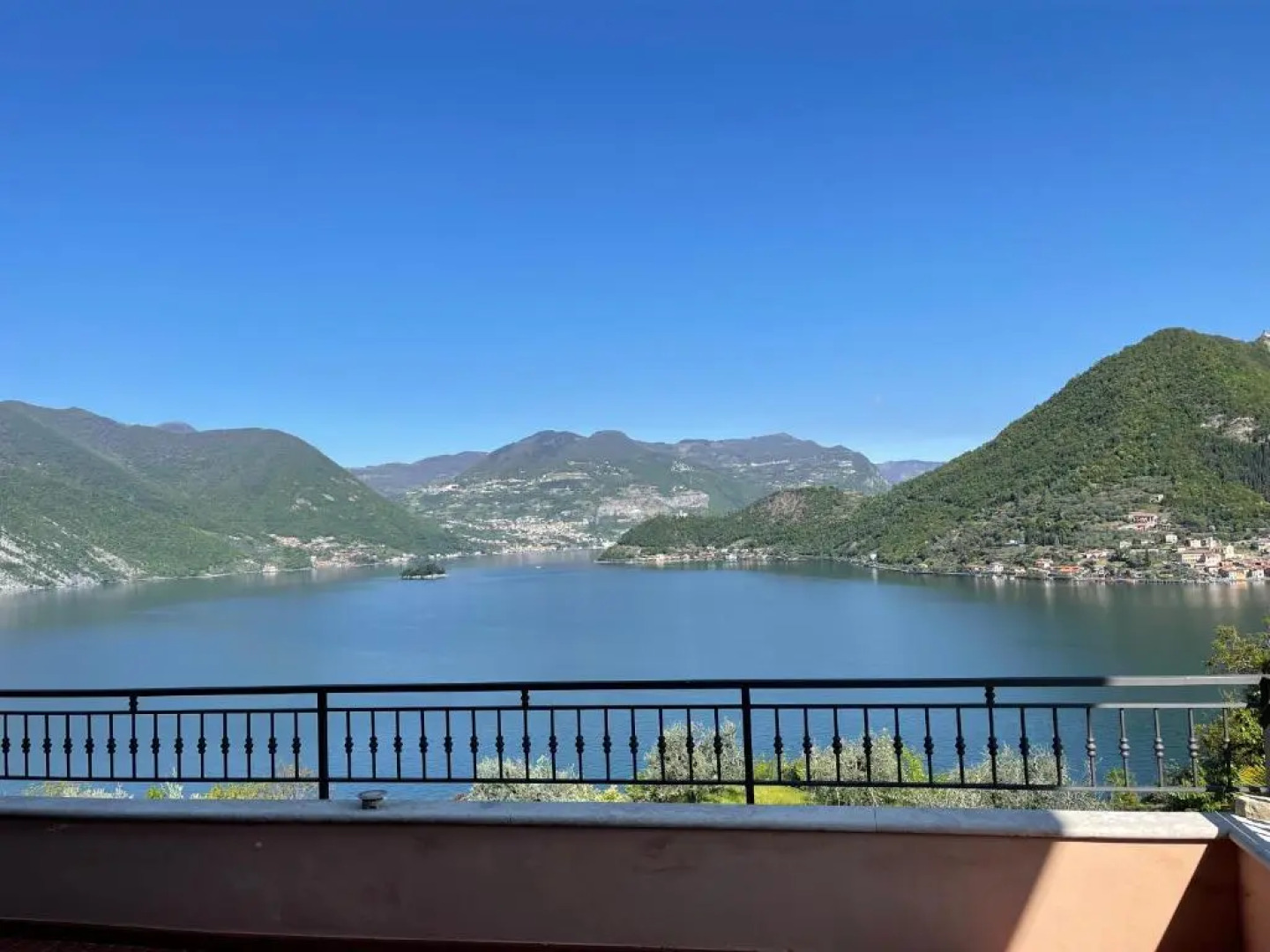 Lake Iseo - Gli ulivi 1