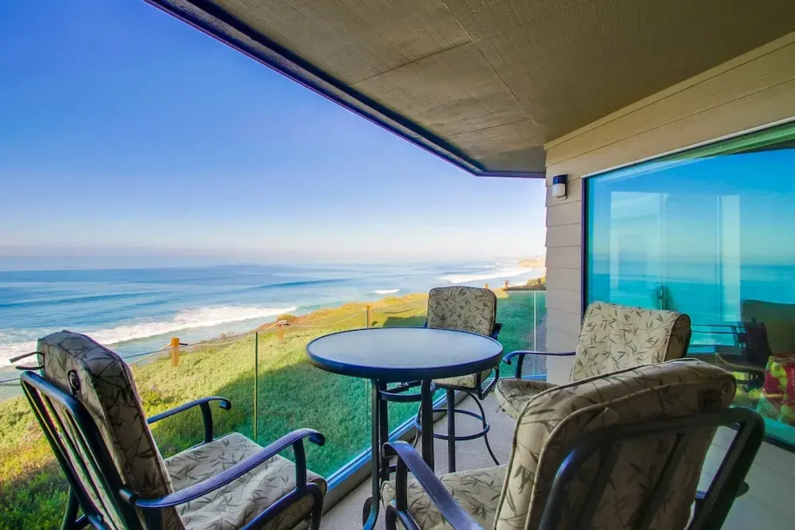 Gorgeous Ocean View Condo with Pool & Spa SURF9 by RedAwning