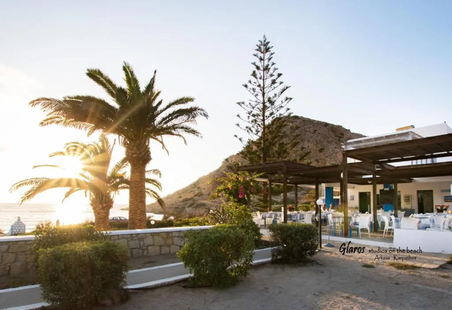 Glaros luxury studio on the Beach