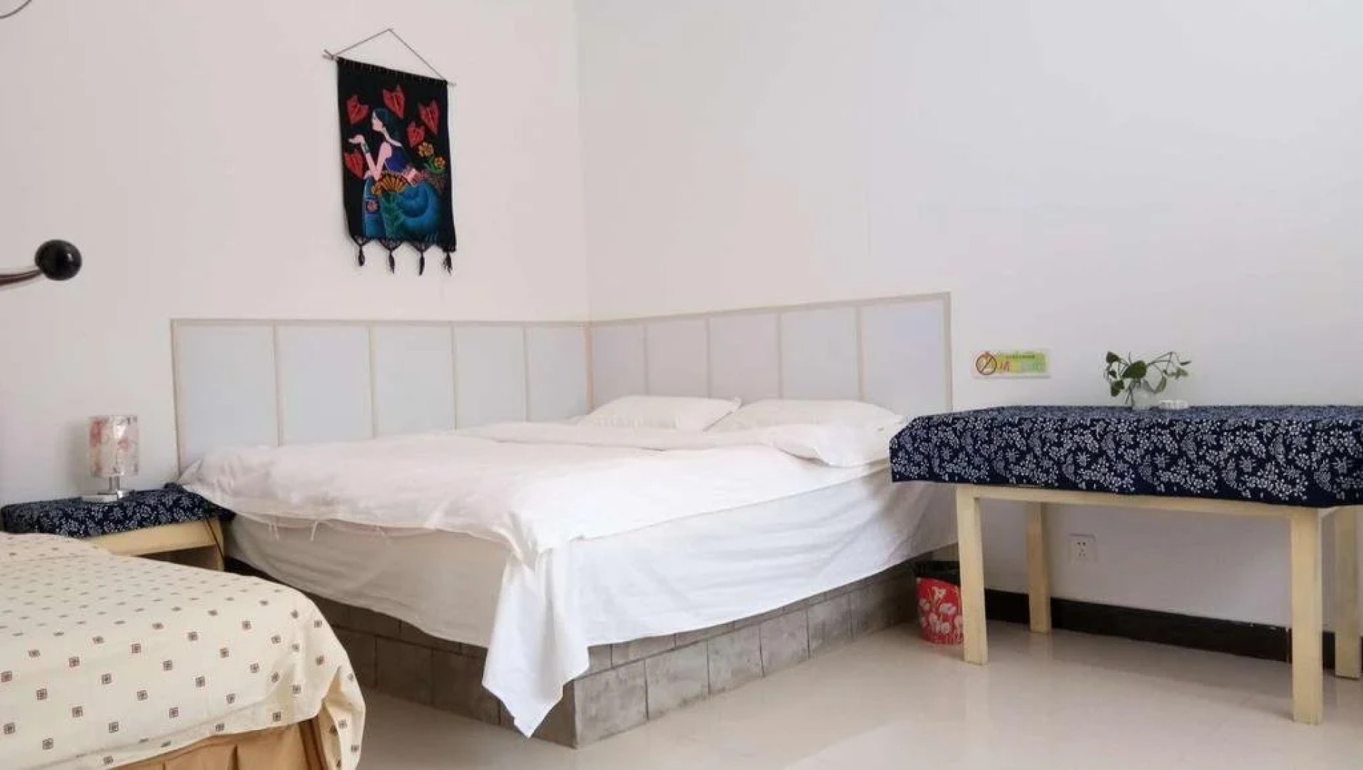 Dunhuang Hu Yang Inn