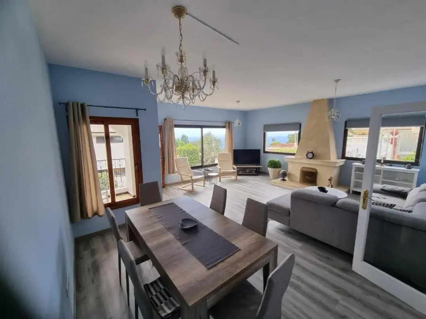 La Casa de Lucy & Karin