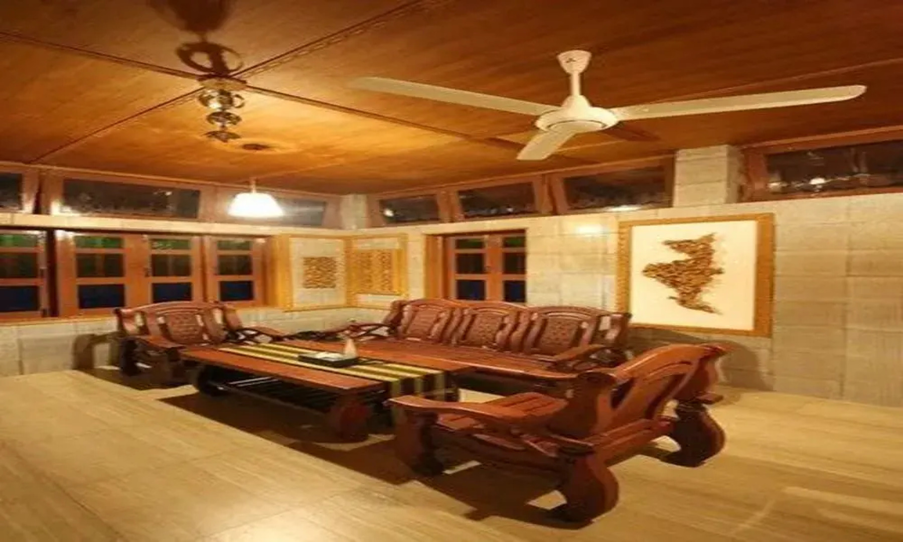 Riverside @ Hsipaw Resort