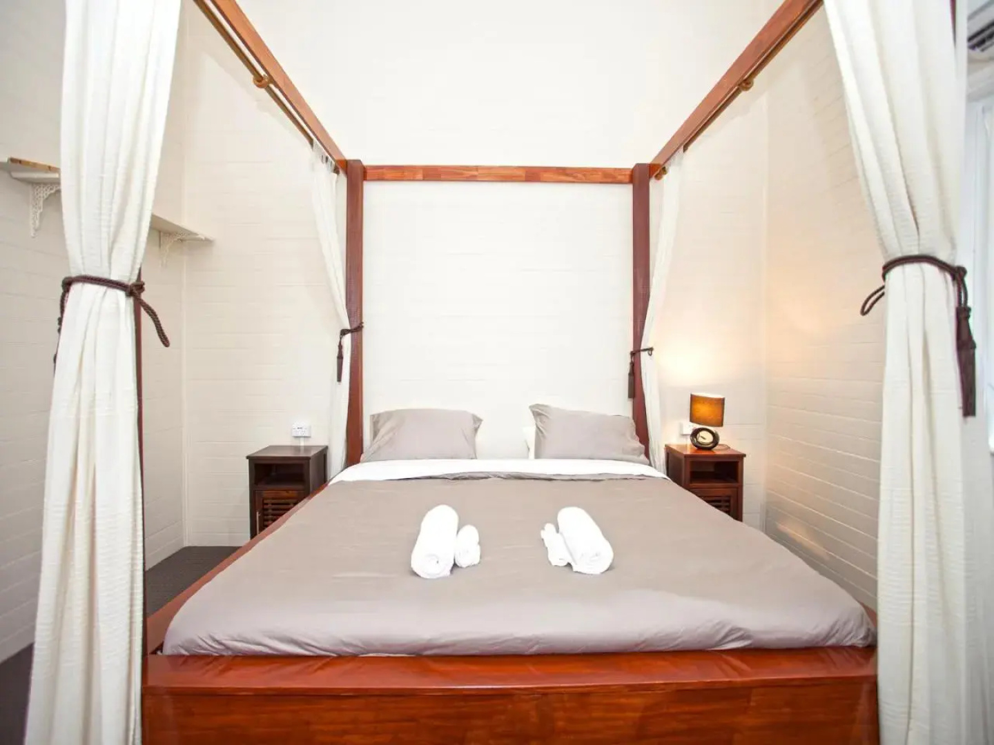 CBD Holiday Home