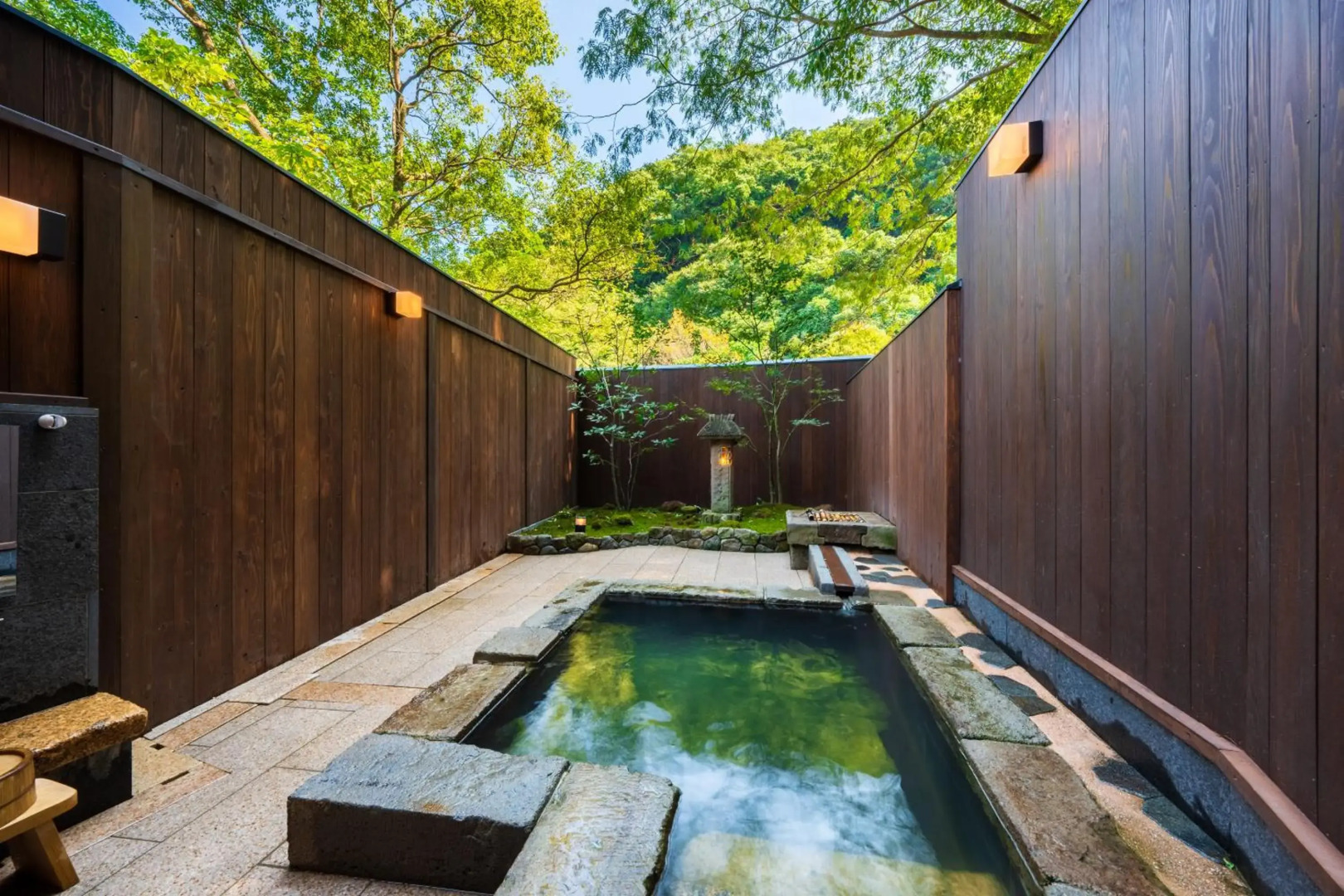 Beppu Onsen Beppu Showaen