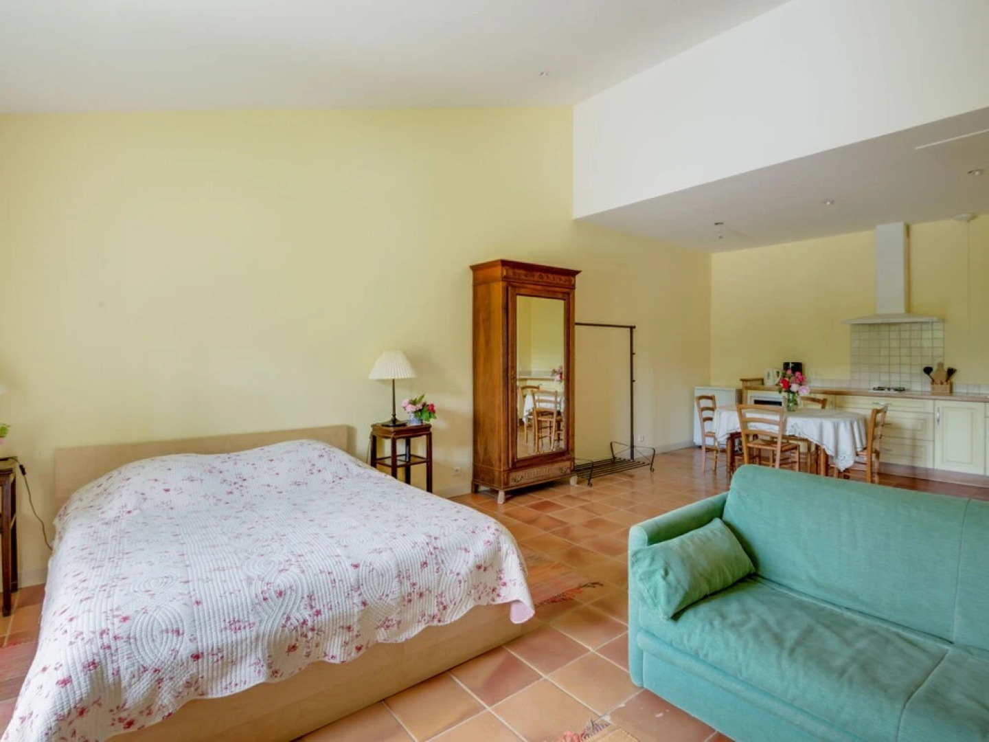 Secluded Holiday Home in Rustrel With Swimming Pool