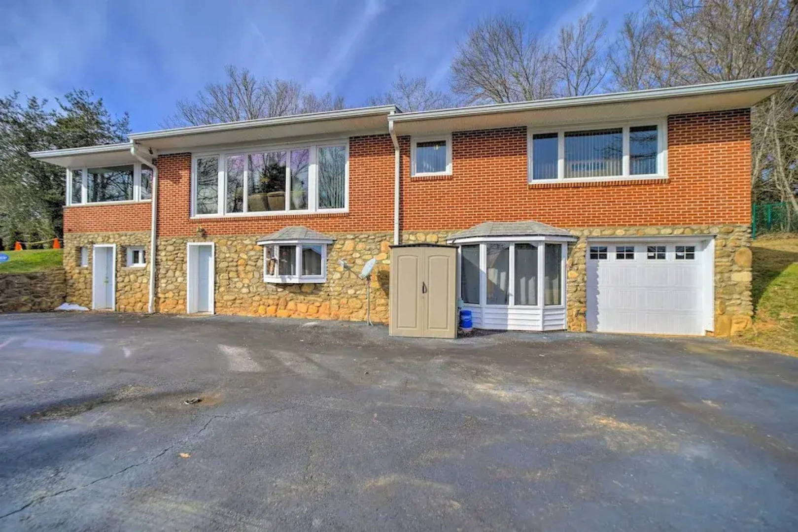 Inviting Waynesville Home Near Main St Shops