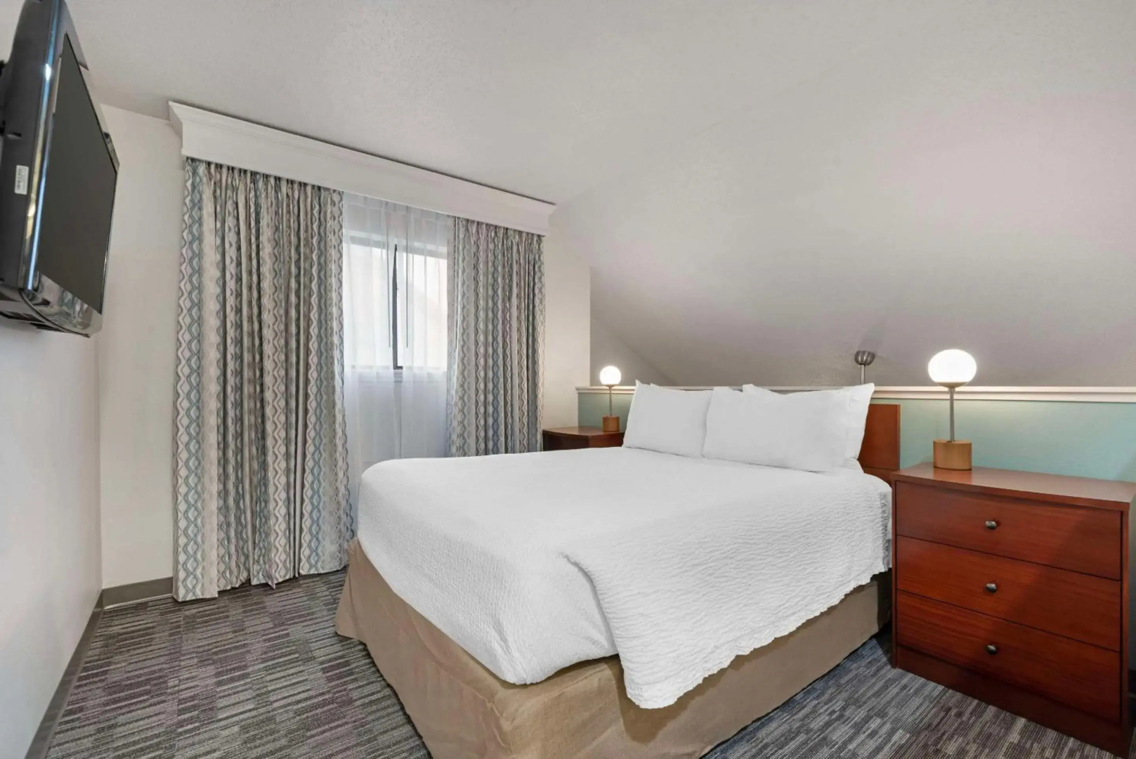 MainStay Suites St. Louis - Galleria