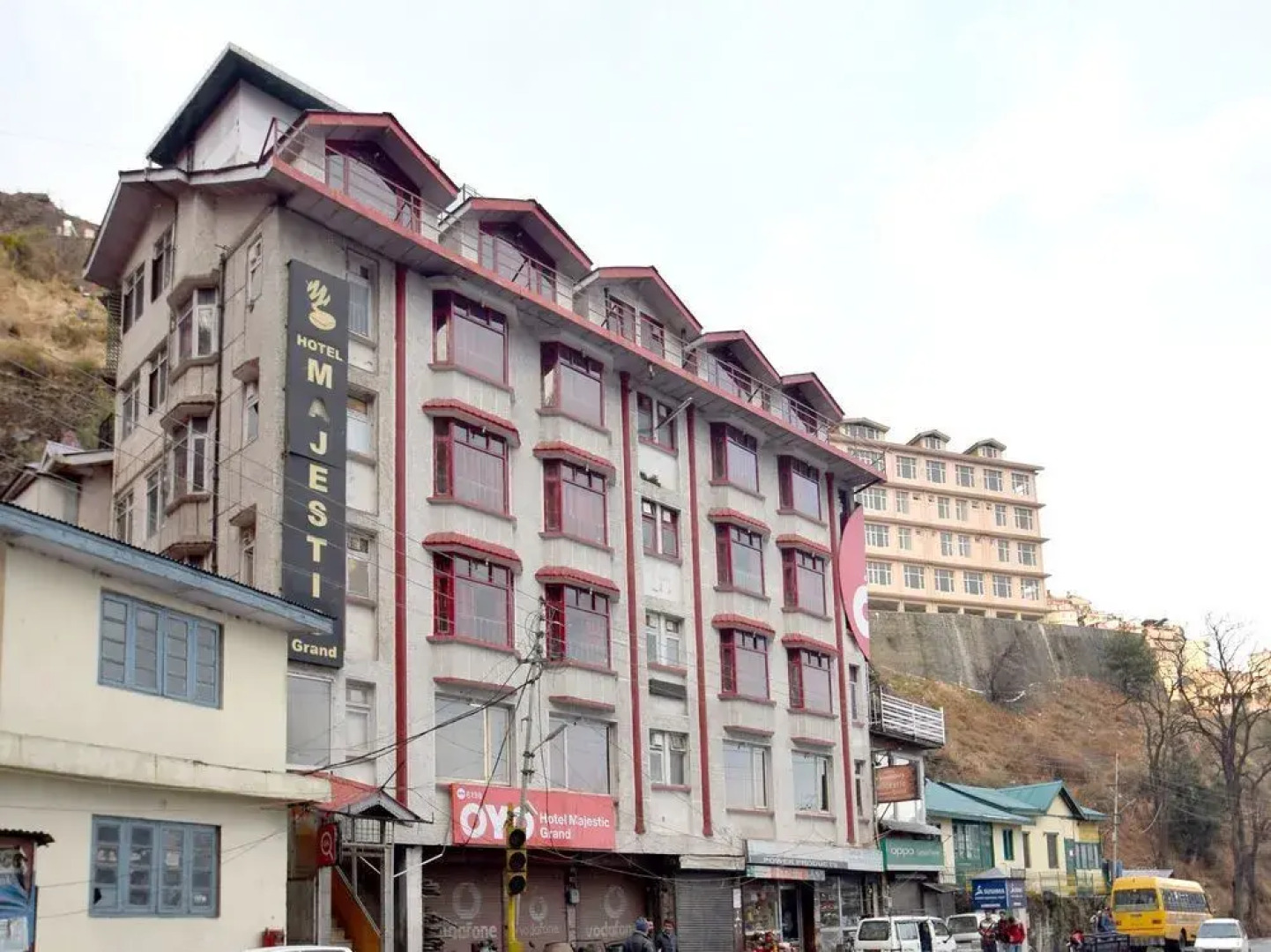 OYO 6138 Hotel Majestic Grand