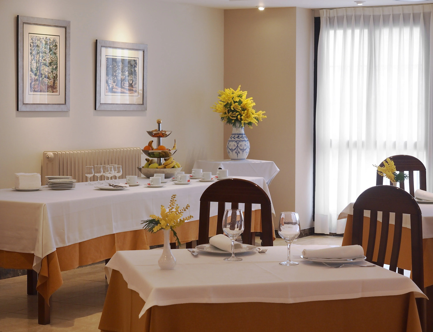 Palacio Arias and Hotel y Apartamentos Arias