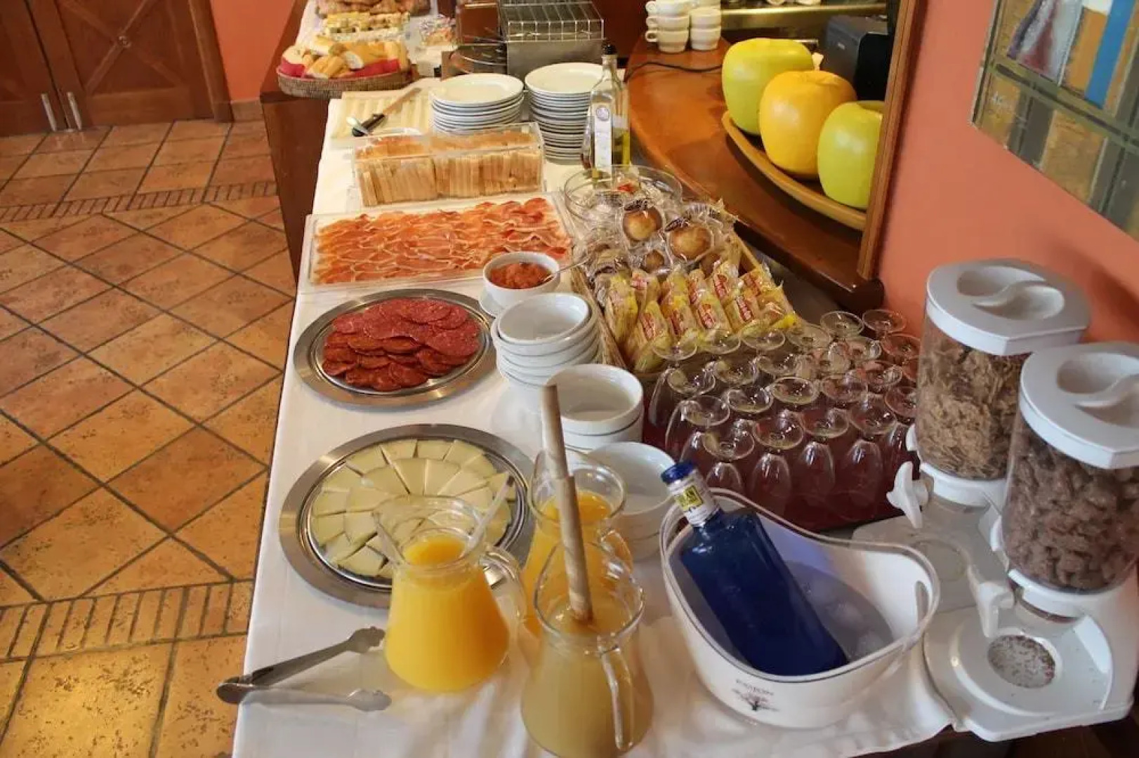 El Tollo Apartamentos