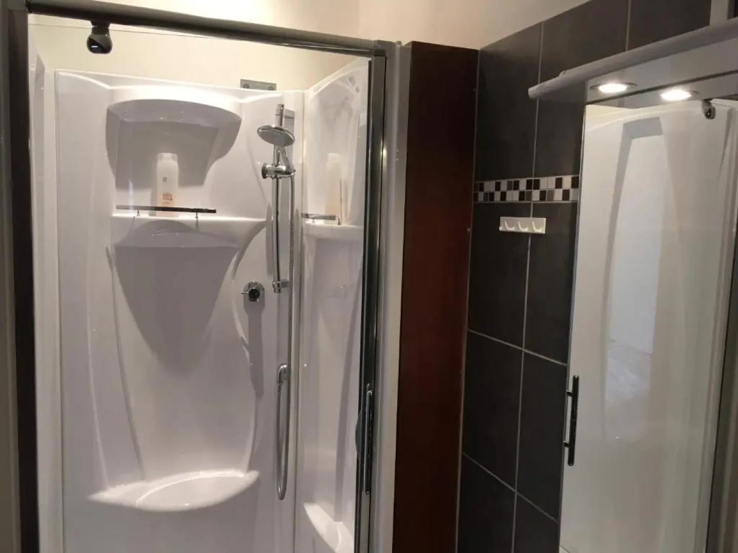 Les Voisins De Mr Sax