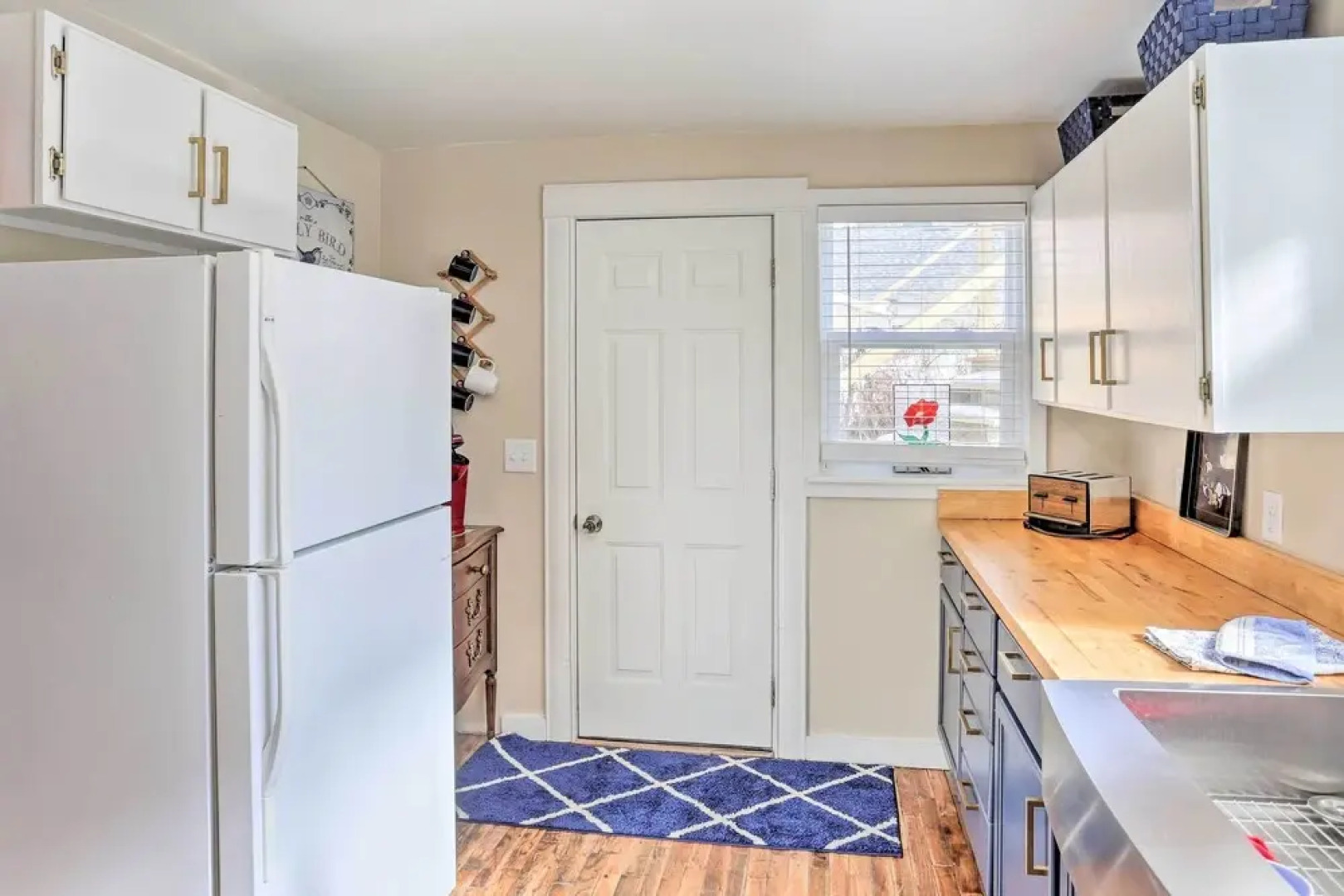 Mountain-view Lead Home w/ Patio + Fire Pit!