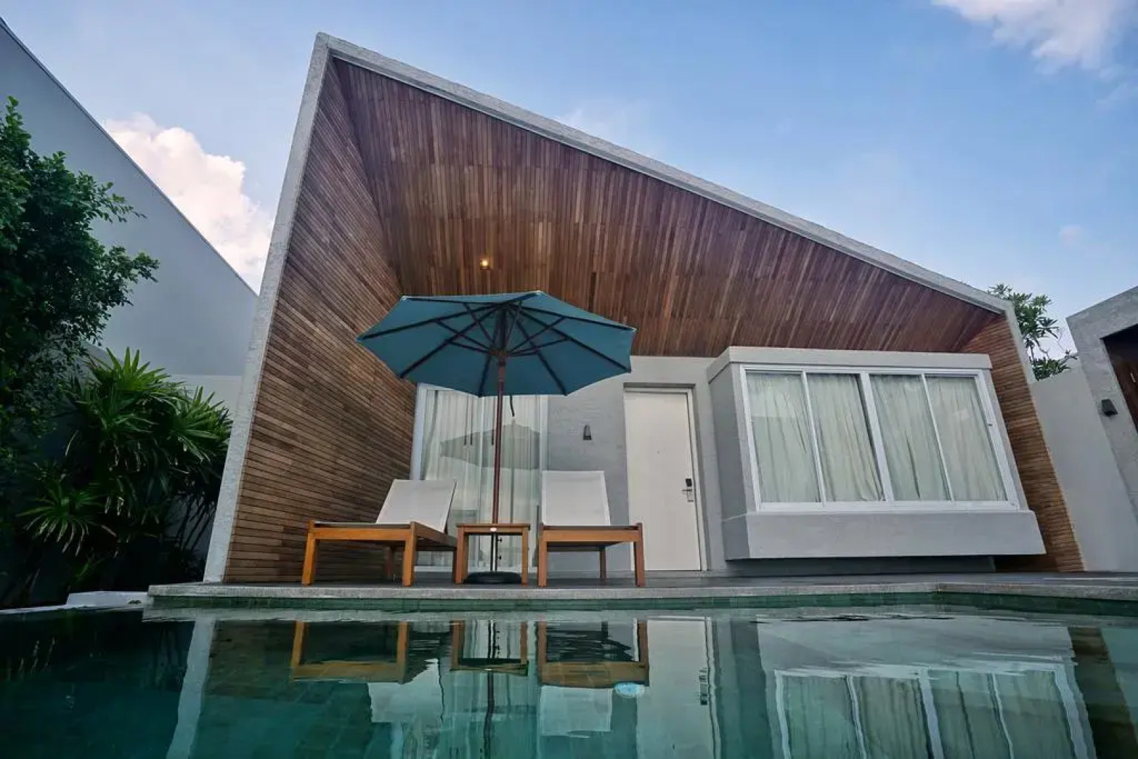 Samui Palm Beach Lead by Celes Samui