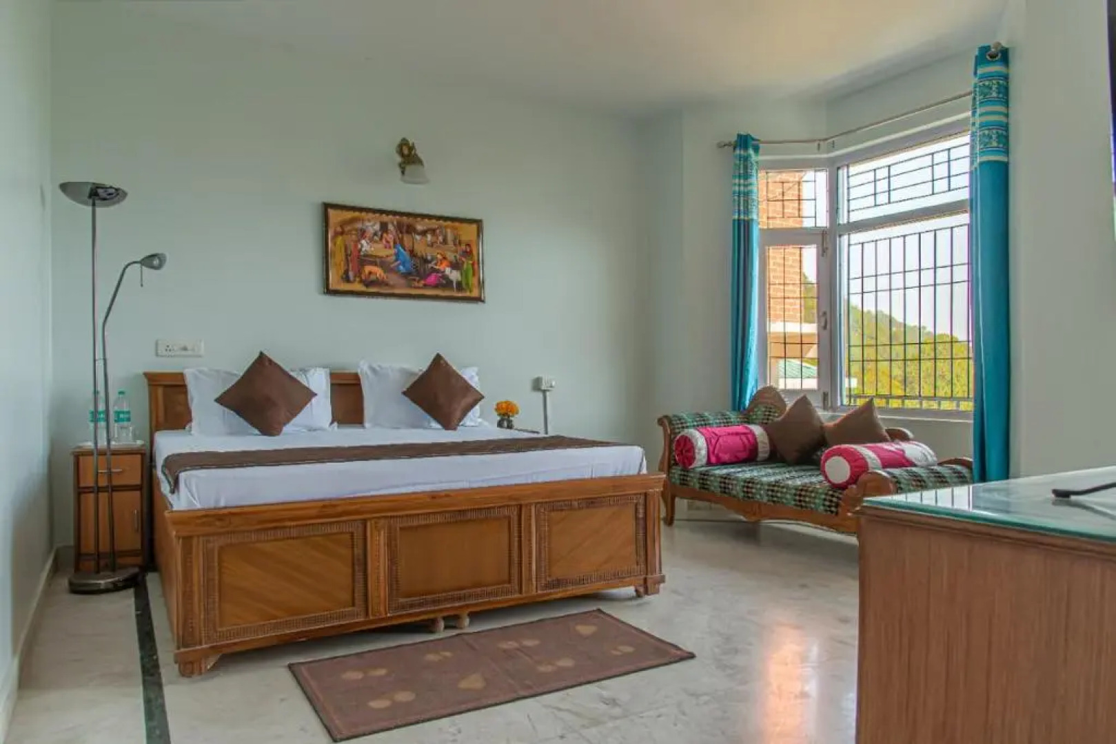 Studio room by tipsy