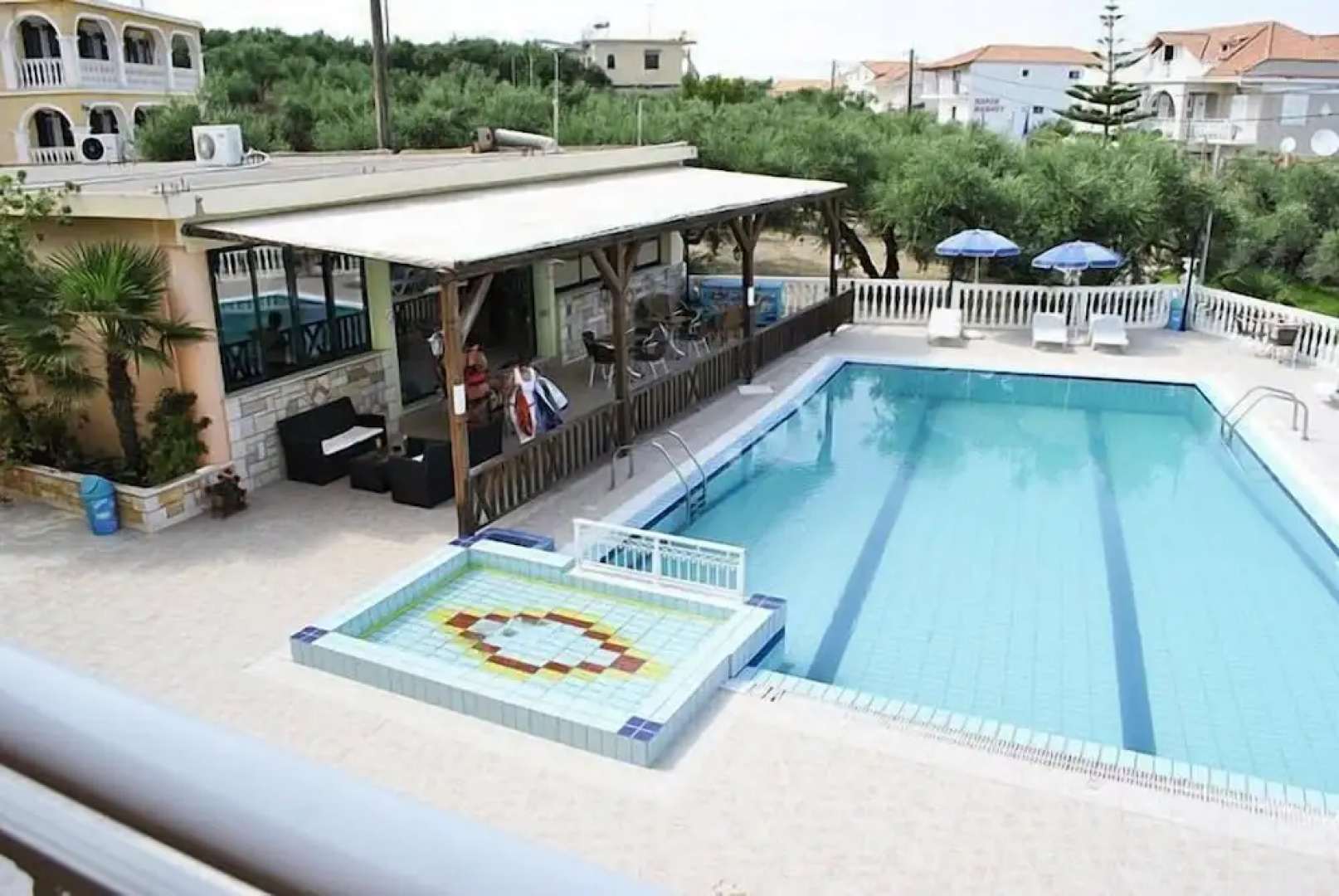 Kozanos Hotel & Suites