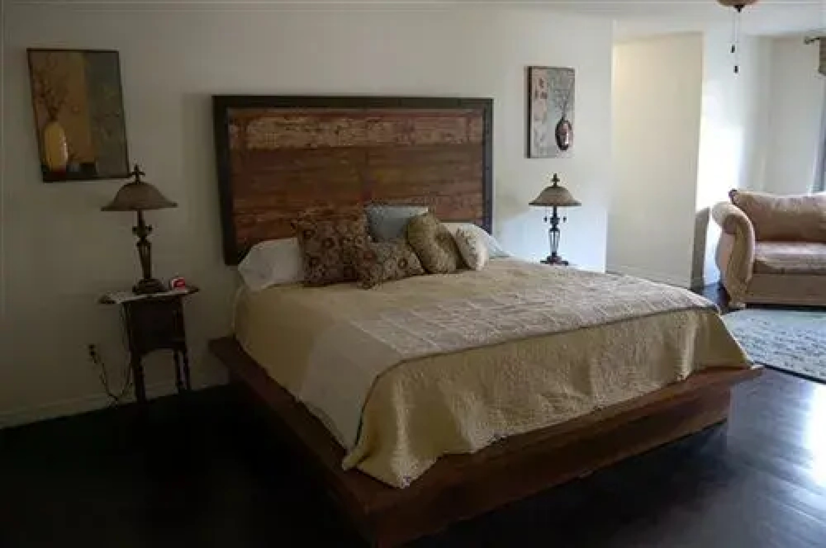 Tux Creek Inn