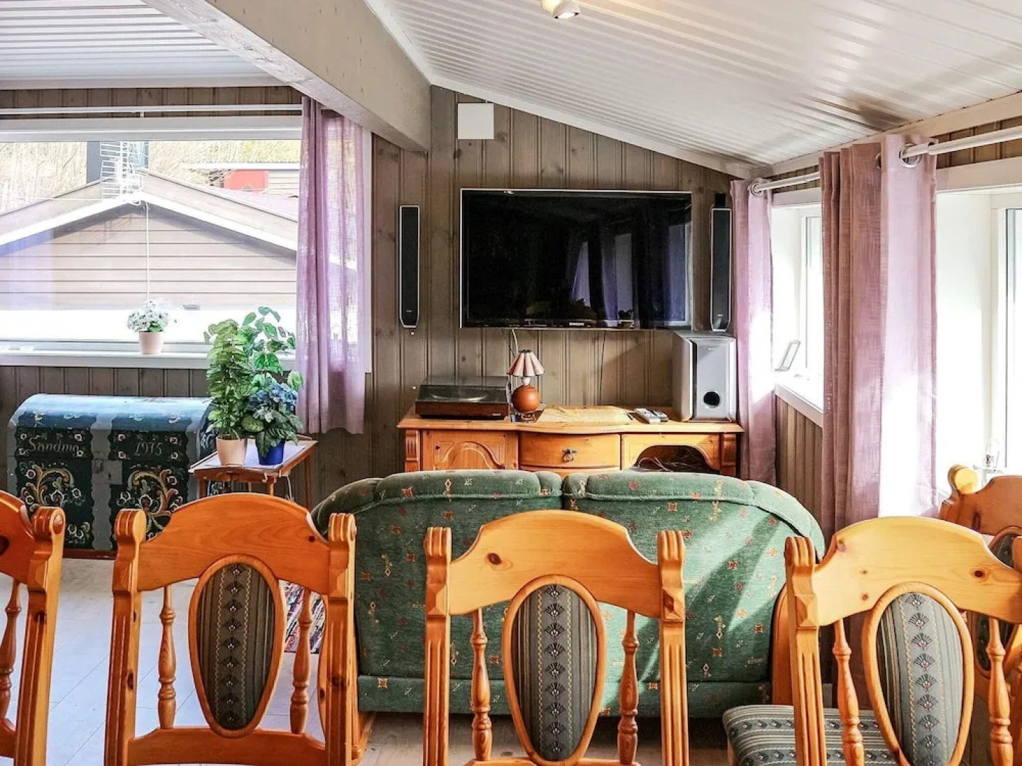 10 Person Holiday Home in Vikersund