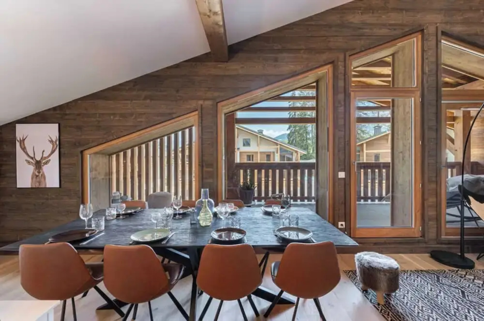 4 Bedroom Duplex With Large Balcony and Parking